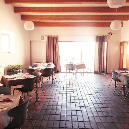 Turístico La Almazara Hostal *