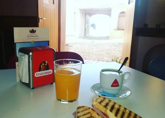 Hotel Turistico La Almazara *