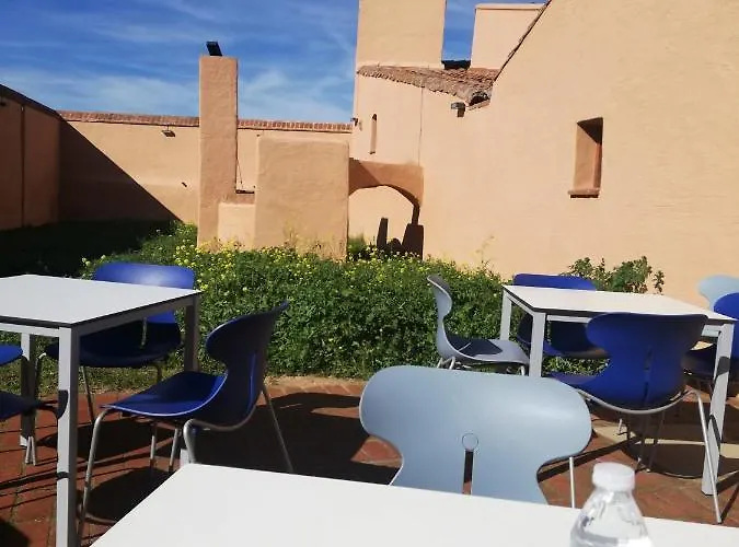 Turistico La Almazara *