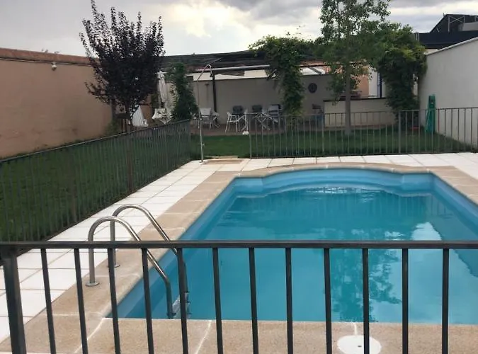 Turistico La Almazara *