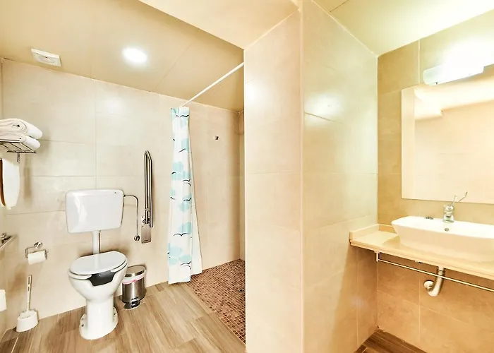 Hotel Turistico La Almazara